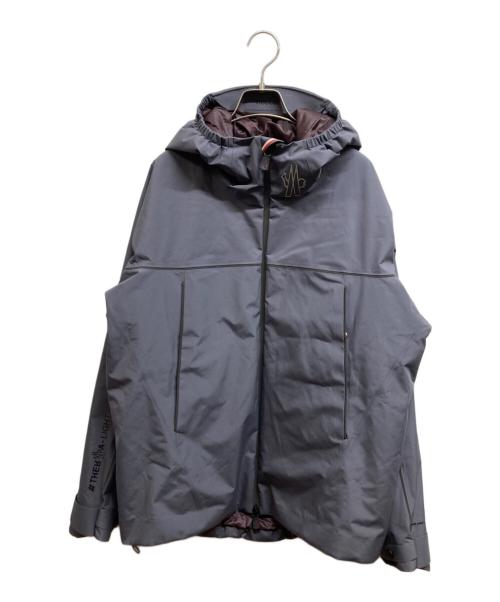 MONCLER GRENOBLE（モンクレール グルノーブル）MONCLER GRENOBLE (モンクレール グルノーブル) THUSIS JACKET グレー サイズ:2 未使用品の古着・服飾アイテム