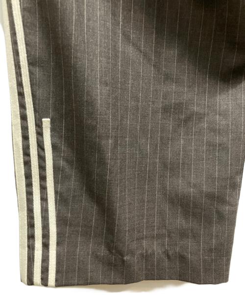 My Beautiful Landlet（マイビューティフルランドレット）My Beautiful Landlet (マイビューティフルランドレット) TROPICAL CLOTH SIDE LINE WIDE PANTS ブラウン サイズ:1の古着・服飾アイテム