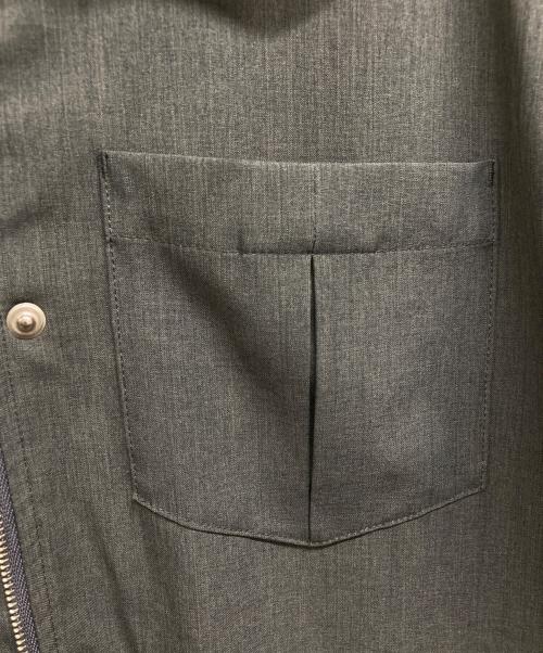 ATTISESSION（アティセッション）ATTISESSION (アティセッション) スタンドカラー ジャンプスーツ グレー サイズ:36の古着・服飾アイテム