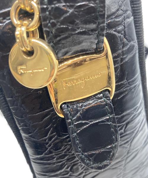 Salvatore Ferragamo（サルヴァトーレ フェラガモ）Salvatore Ferragamo (サルヴァトーレ フェラガモ) ショルダーバッグ ブラックの古着・服飾アイテム