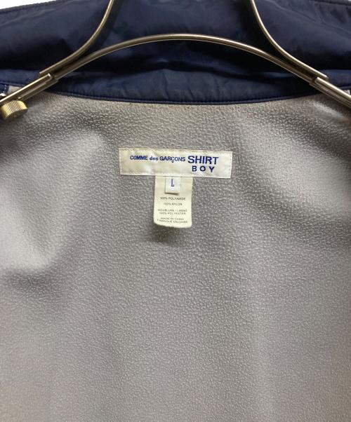 COMME des GARCONS SHIRT BOY（コムデギャルソンシャツ ボーイ）COMME des GARCONS SHIRT BOY (コムデギャルソンシャツ ボーイ) コーチジャケット ネイビー サイズ:Lの古着・服飾アイテム