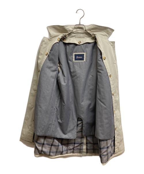 HERNO（ヘルノ）HERNO (ヘルノ) ライナー付ステンカラーコート ベージュ サイズ:44の古着・服飾アイテム