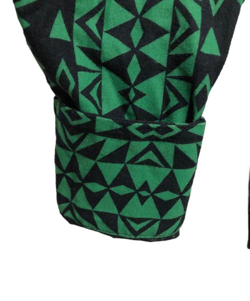 South2 West8（サウスツー ウエストエイト）south2 west8 (サウスツー ウエストエイト) BEAMS BOY (ビームスボーイ) 総柄シャツ グリーン サイズ:2の古着・服飾アイテム