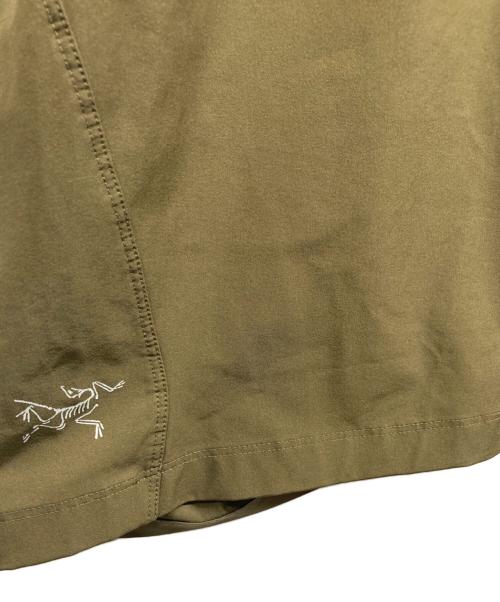ARC'TERYX（アークテリクス）ARC'TERYX (アークテリクス) ガンマ ライトウェイト ショートパンツ 9 インチ カーキ サイズ:Ｓの古着・服飾アイテム