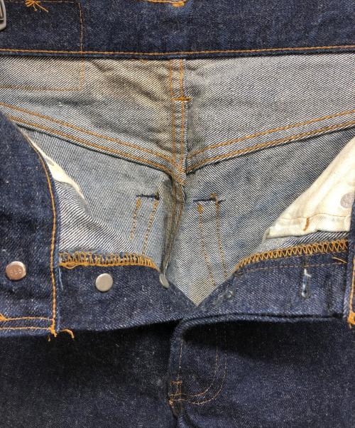 LEVI'S（リーバイス）LEVI'S (リーバイス) USA製 501 デニムパンツ インディゴ サイズ:W28の古着・服飾アイテム