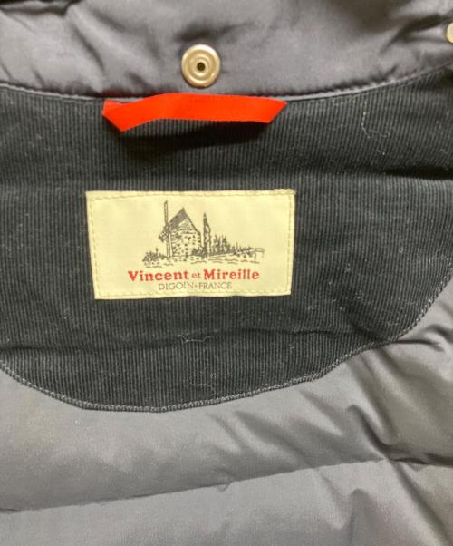 VINCENT ET MIREILLE（ヴァンソンエミレイユ）VINCENT ET MIREILLE (ヴァンソンエミレイユ) ステッチレス ダウン コート ネイビー サイズ:38の古着・服飾アイテム