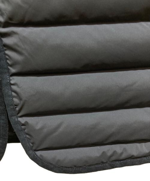 VINCENT ET MIREILLE（ヴァンソンエミレイユ）VINCENT ET MIREILLE (ヴァンソンエミレイユ) ステッチレス ダウン コート ネイビー サイズ:38の古着・服飾アイテム