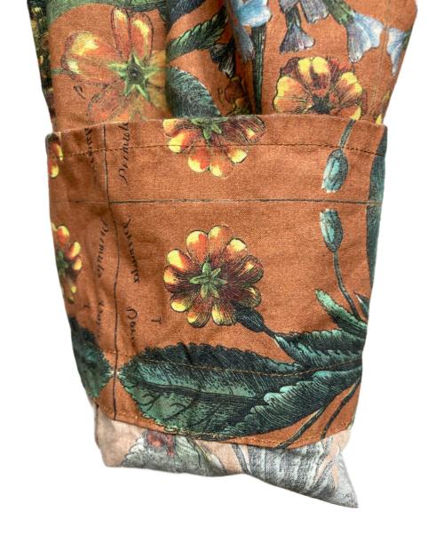 CABAN（キャバン）CABaN (キャバン) コットン パレルモフラワープリントレギュラーシャツ ブラウン サイズ:Sの古着・服飾アイテム