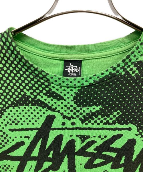 stussy（ステューシー）stussy (ステューシー) 総柄プリントtシャツ/stussyTシャツ グリーン サイズ:Mの古着・服飾アイテム