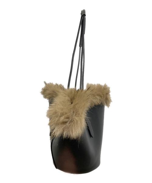 VASIC（ヴァジック）VASIC (ヴァジック) CUDDLE ブラックの古着・服飾アイテム