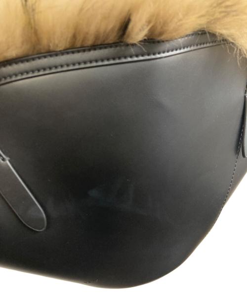 VASIC（ヴァジック）VASIC (ヴァジック) CUDDLE ブラックの古着・服飾アイテム