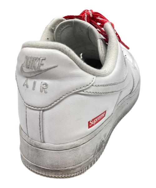 NIKE（ナイキ）NIKE (ナイキ) Supreme (シュプリーム) Air Force 1 Low ローカットスニーカー ホワイト サイズ:UK8の古着・服飾アイテム