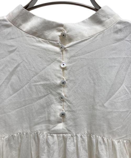 mina perhonen（ミナ ペルホネン）mina perhonen (ミナ ペルホネン) ブラウスワンピース ホワイト サイズ:40の古着・服飾アイテム