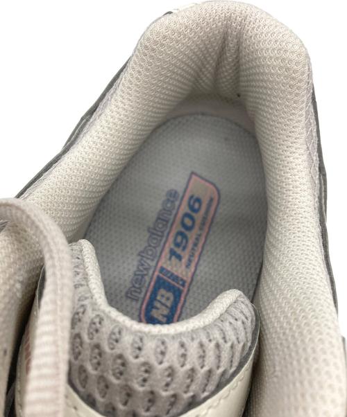 NEW BALANCE（ニューバランス）NEW BALANCE (ニューバランス) M1906NC OFF WHITE ベージュ サイズ:UK8.5の古着・服飾アイテム
