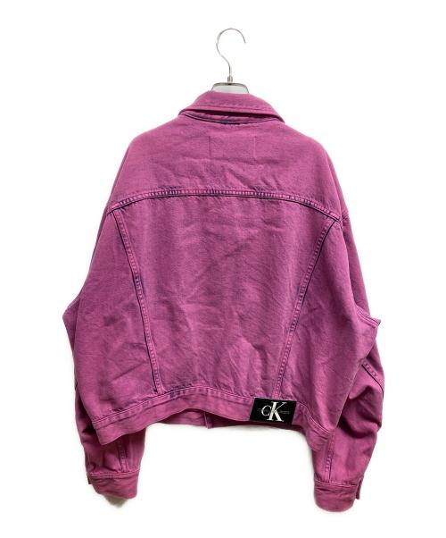 Calvin Klein Jeans（カルバンクラインジーンズ）Calvin Klein Jeans (カルバンクラインジーンズ) デニムジャケット ピンク サイズ:Mの古着・服飾アイテム