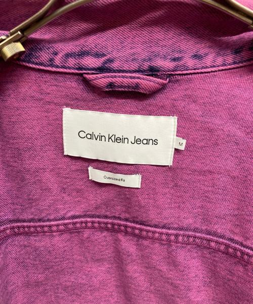 Calvin Klein Jeans（カルバンクラインジーンズ）Calvin Klein Jeans (カルバンクラインジーンズ) デニムジャケット ピンク サイズ:Mの古着・服飾アイテム