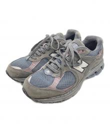 NEW BALANCE（ニューバランス）の古着「M2002RXA GORE-TEX ローカットスニーカー」｜グレー