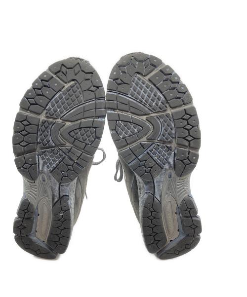 NEW BALANCE（ニューバランス）NEW BALANCE (ニューバランス) M2002RXA GORE-TEX ローカットスニーカー グレー サイズ:US9の古着・服飾アイテム