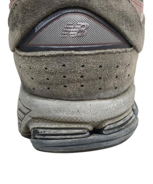 NEW BALANCE（ニューバランス）NEW BALANCE (ニューバランス) M2002RXA GORE-TEX ローカットスニーカー グレー サイズ:US9の古着・服飾アイテム