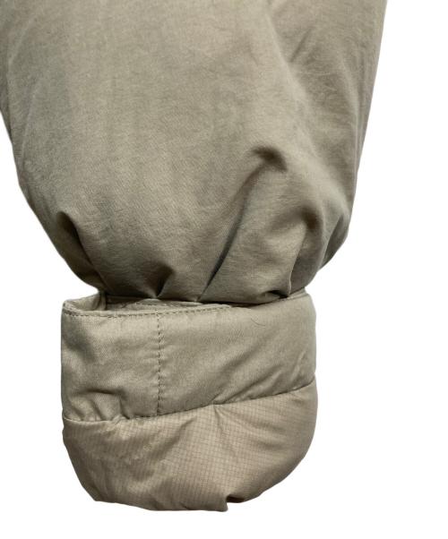 THE NORTH FACE（ザ ノース フェイス）THE NORTH FACE (ザ ノース フェイス) オルタレーションバフズジャケット/ダウンジャケット ベージュ サイズ:Mの古着・服飾アイテム