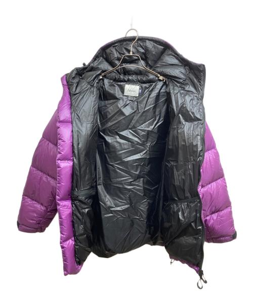 NANGA（ナンガ）NANGA (ナンガ) PILGRIM SURF+SUPPLY (ピルグリム サーフサプライ) Expendition daown hoodie ダウンジャケット パープル サイズ:Lの古着・服飾アイテム