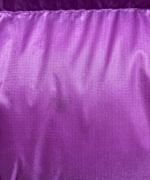 NANGA（ナンガ）NANGA (ナンガ) PILGRIM SURF+SUPPLY (ピルグリム サーフサプライ) Expendition daown hoodie ダウンジャケット パープル サイズ:Lの古着・服飾アイテム