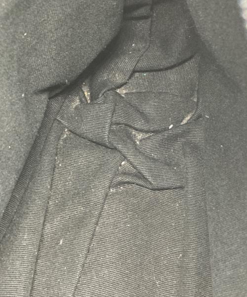 IL BISONTE（イル ビゾンテ）IL BISONTE (イル ビゾンテ) レザーショルダーバッグ ブラックの古着・服飾アイテム