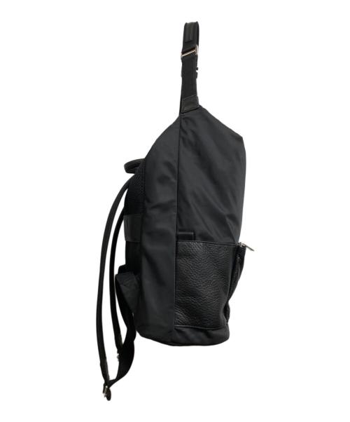 FURLA（フルラ）FURLA (フルラ) URBAN CONVERTIBLE BACKPACK ブラックの古着・服飾アイテム