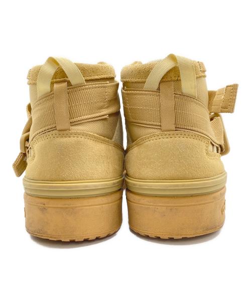 adidas（アディダス）adidas (アディダス) FORUM HI GTX ハイカットスニーカー ベージュ サイズ:US8の古着・服飾アイテム