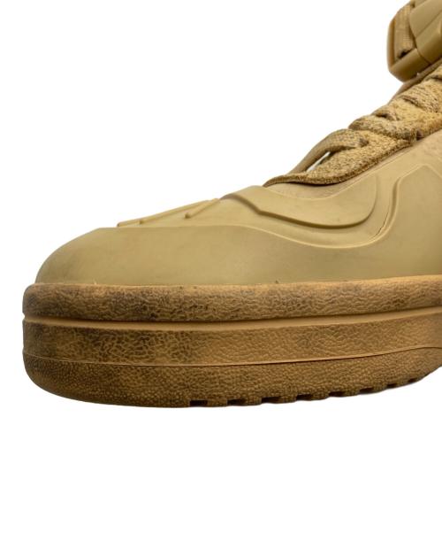 adidas（アディダス）adidas (アディダス) FORUM HI GTX ハイカットスニーカー ベージュ サイズ:US8の古着・服飾アイテム