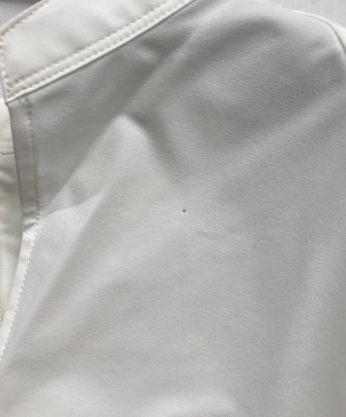 LE PHIL（ル フィル）LE PHIL (ル フィル) SOLOTEX ブロードケープブラウス ホワイト サイズ:Fの古着・服飾アイテム