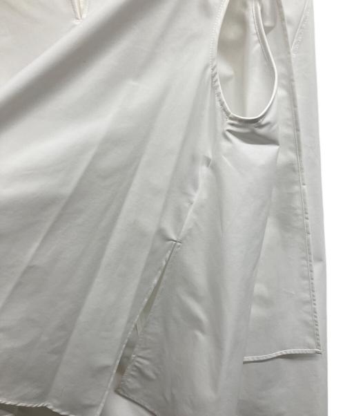 LE PHIL（ル フィル）LE PHIL (ル フィル) SOLOTEX ブロードケープブラウス ホワイト サイズ:Fの古着・服飾アイテム