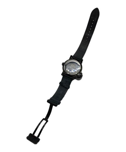 Vivienne Westwood（ヴィヴィアンウエストウッド）Vivienne Westwood (ヴィヴィアンウエストウッド) CAGEII ブラックの古着・服飾アイテム