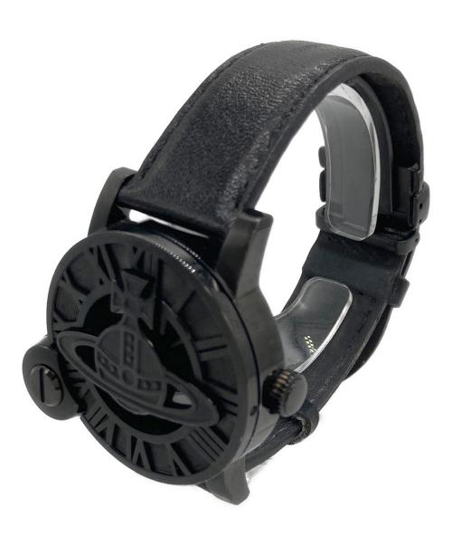 Vivienne Westwood（ヴィヴィアンウエストウッド）Vivienne Westwood (ヴィヴィアンウエストウッド) CAGEII ブラックの古着・服飾アイテム