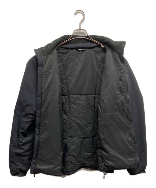 ARC'TERYX（アークテリクス）ARC'TERYX (アークテリクス) ATOM AR JACKET　アトム AR ジャケット メンズ ブラック サイズ:Mの古着・服飾アイテム