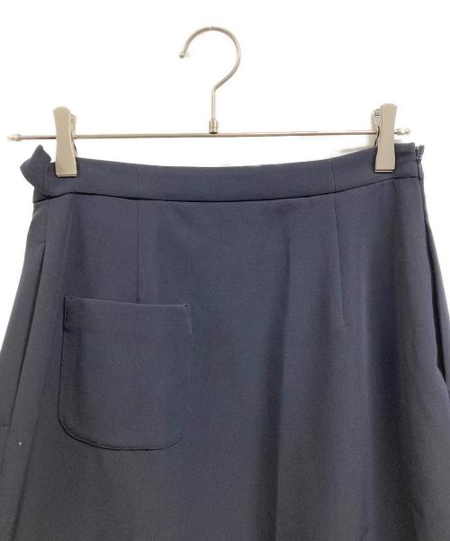 RIM.ARK（リムアーク）RIM.ARK (リムアーク) Lower part pleats SK ネイビー サイズ:38の古着・服飾アイテム