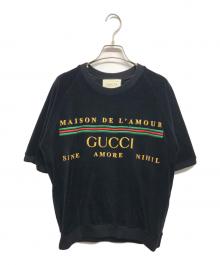 GUCCI（グッチ）の古着「ベロアロゴTシャツ」｜ブラック