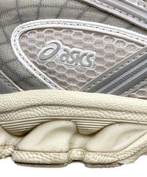 asics（アシックス）asics (アシックス) MIN-NANO (ミンナノ) 24AW GEL-NIMBUS 10.1 ローカットスニーカー シルバー サイズ:US9.5の古着・服飾アイテム