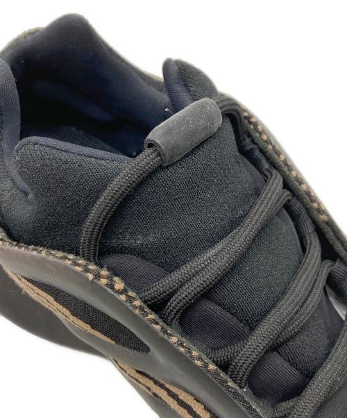 adidas（アディダス）adidas (アディダス) YEEZY 700V3 