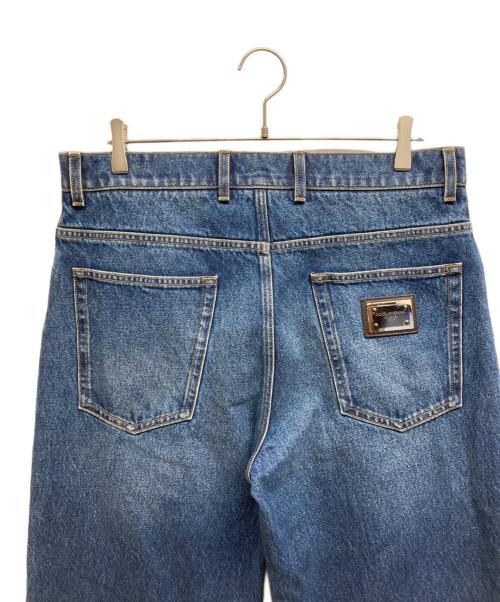 DOLCE & GABBANA（ドルチェ＆ガッバーナ）DOLCE & GABBANA (ドルチェ＆ガッバーナ) PLAQUE LOGO JEANS インディゴ サイズ:48の古着・服飾アイテム