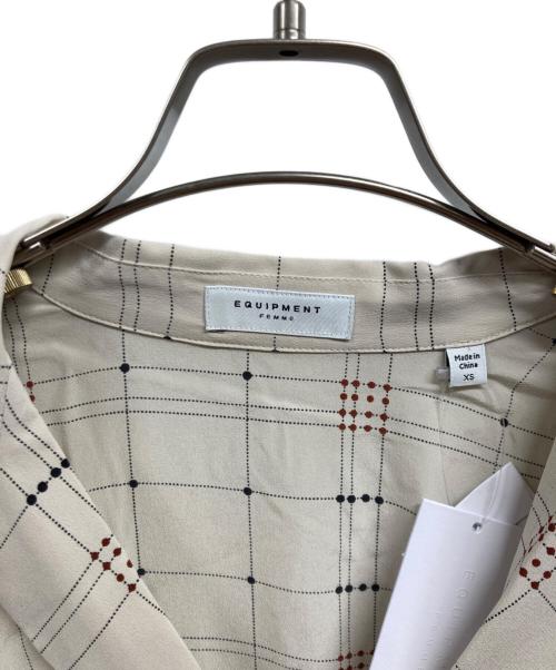 EQUIPMENT（エキップモン）EQUIPMENT (エキップモン) Oriana シルクシャツ ベージュ サイズ:XSの古着・服飾アイテム