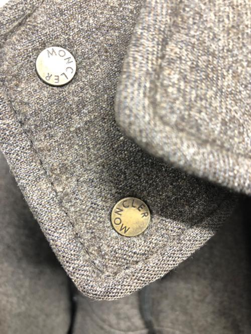 MONCLER（モンクレール）MONCLER (モンクレール) OLIVIER GIUBBOTTO ダウンジャケット カーキ サイズ:2の古着・服飾アイテム