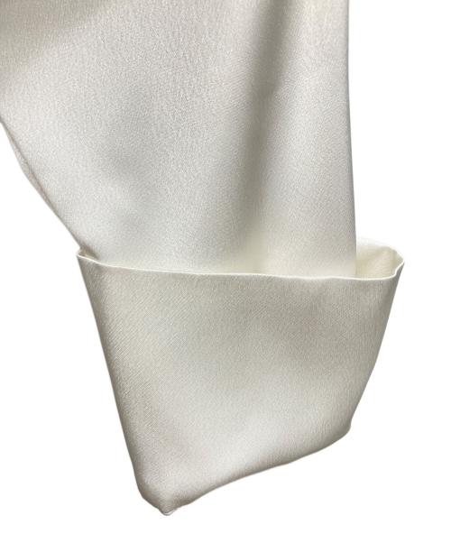 icB（アイシービー）icB (アイシービー) ボウタイブラウス ホワイトの古着・服飾アイテム