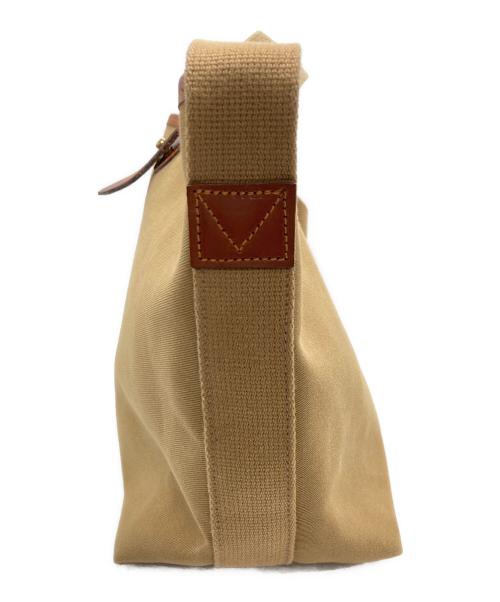 brady（ブレディ）Brady (ブレディ) ショルダーバッグ ブラウンの古着・服飾アイテム