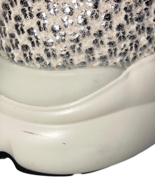 TOD'S（トッズ）TOD'S (トッズ) KATE メタリック スリッポンスニーカー ホワイト サイズ:37 1/2の古着・服飾アイテム