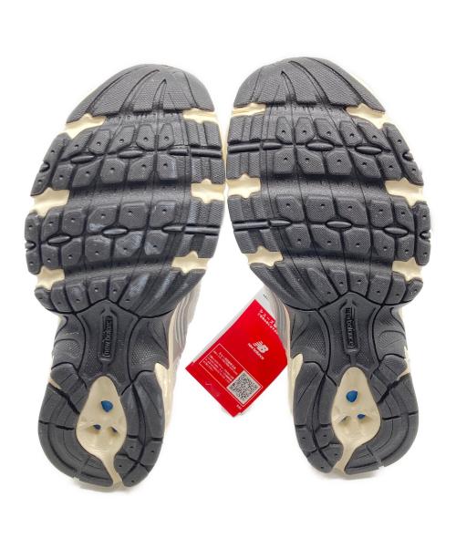 NEW BALANCE（ニューバランス）NEW BALANCE (ニューバランス) ローカットスニーカー シルバー サイズ:US8 未使用品の古着・服飾アイテム