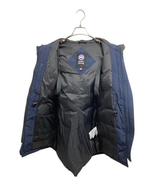 CANADA GOOSE（カナダグース）CANADA GOOSE (カナダグース) ダウンコート ネイビー サイズ:XSの古着・服飾アイテム