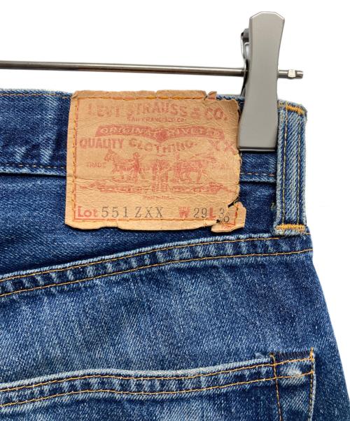 LEVI'S（リーバイス）LEVI'S (リーバイス) 551ZXXデニムパンツ インディゴ サイズ:W29の古着・服飾アイテム