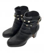VALENTINOヴァレンティノ）の古着「ロックスタッズベルト ショートブーツ」｜ブラック