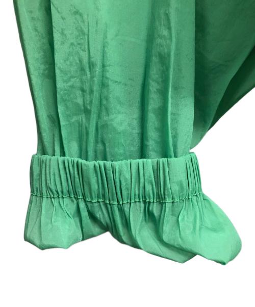 6(ROKU) BEAUTY&YOUTH（ロク ビューティーアンドユース）6(ROKU) BEAUTY&YOUTH (ロク ビューティーアンドユース) SUKE ZIP ANORAK グリーン サイズ:Freeの古着・服飾アイテム